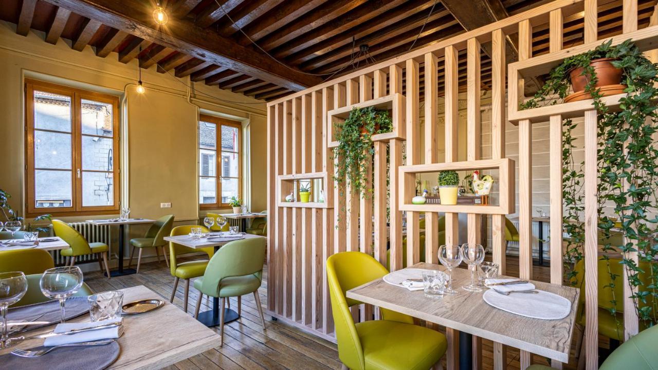 Logis Hostellerie Bressane Saint-Germain-du-Bois Buitenkant foto