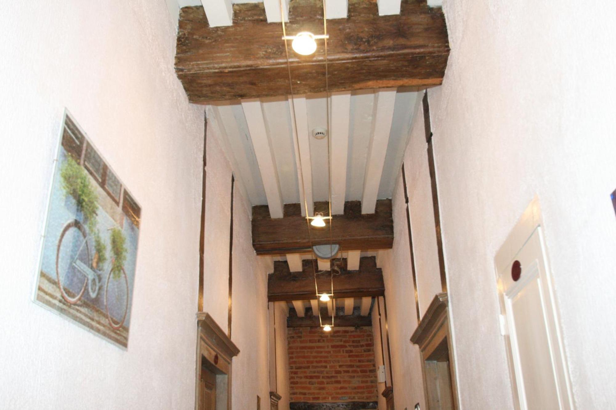 Logis Hostellerie Bressane Saint-Germain-du-Bois Buitenkant foto